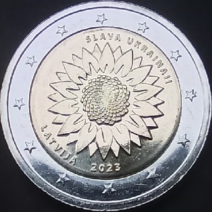 2 € commémorative 2022 Lettonie dédiée à l'Ukraine, avec comme thème les Tournesols Ukrainiens.