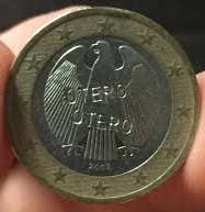 pièce de 1 euro allemagne avec une contremarque et une inscrption gravée dessus